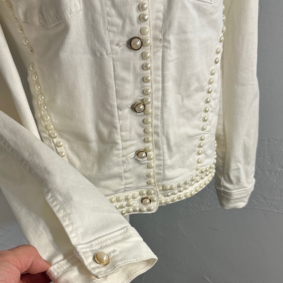 V Cristina Ivory Pearl-Studded Jean Jacket - Picture 7 of 14